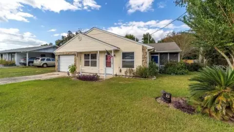 21219 SW Raintree St, Dunnellon, FL 34431