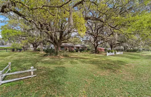 2031 SE 8th St, Ocala, FL 34471