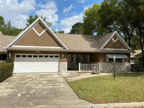 8717 SW 90th Ln #E, Ocala, FL 34481