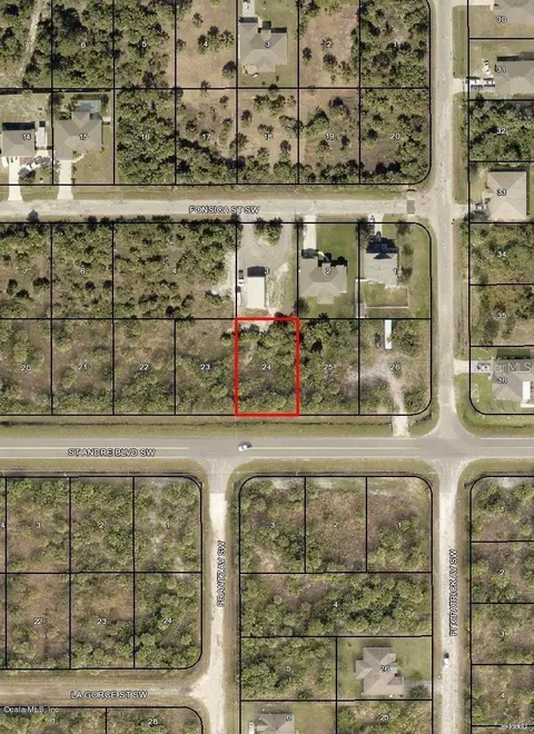 417 St Andre Blvd SW, Palm Bay, FL 32908