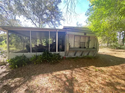 16915 SE 2nd Pl, Silver Springs, FL 34488