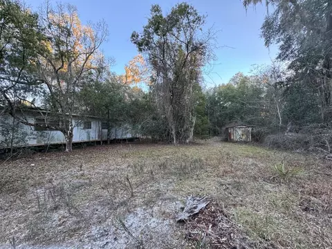 23938 NE 182nd Ln, Fort Mc Coy, FL 32134