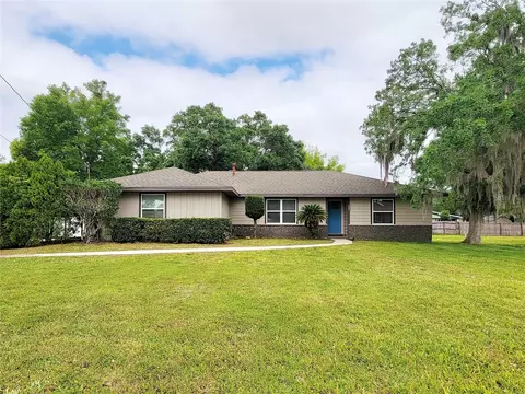 2021 NE 10th St, Ocala, FL 34470