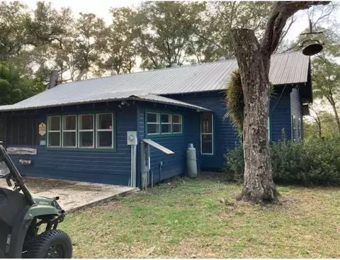 13060 NE 165th St, Salt Springs, FL 32134