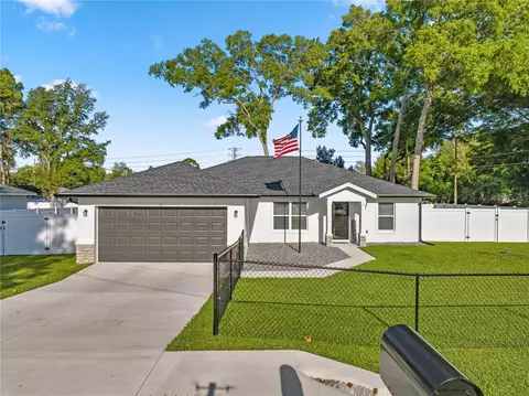 2 Almond Trail Ct, Ocala, FL 34472