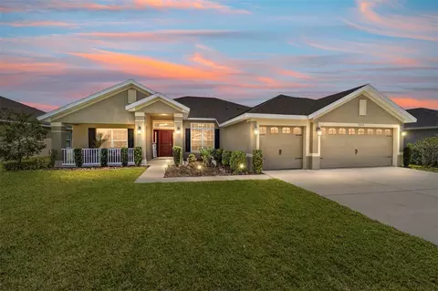 9715 Pepper Tree Trl, Wildwood, FL 34785