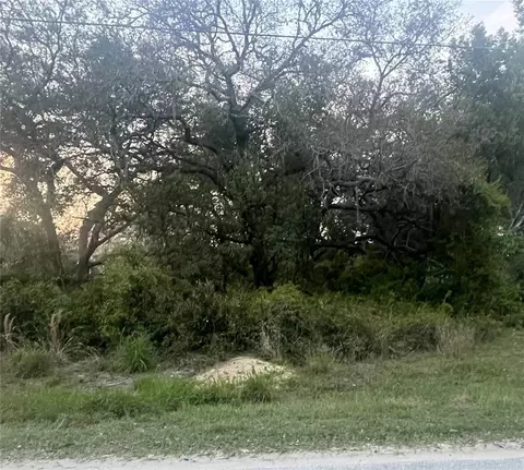 Orange Circle, Lady Lake, FL 32159