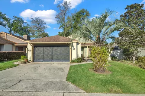560 NE 45th Ter, Ocala, FL 34470