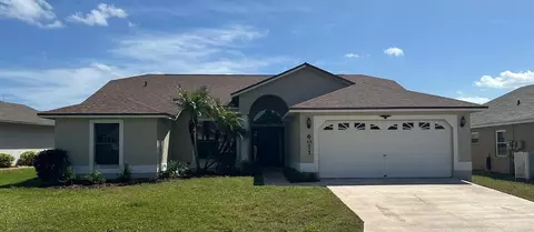 6071 Swallow Dr, Lakeland, FL 33809