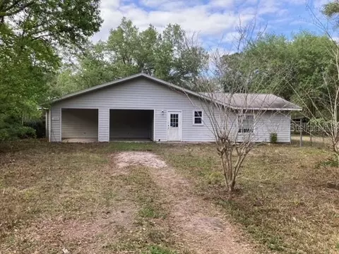 8751 SE Us Highway 301, Hawthorne, FL 32640