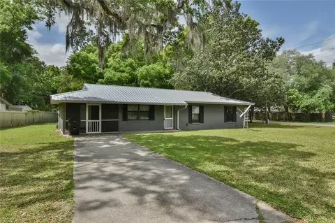 936 NW 7th St, Williston, FL 32696