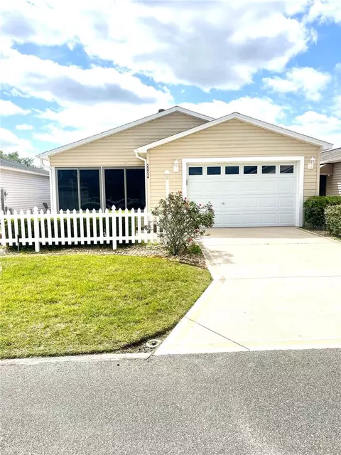 2454 Kingstree Pl, The Villages, FL 32162