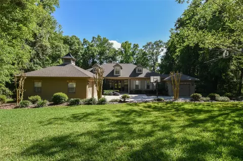 560 SE 43rd St, Ocala, FL 34480