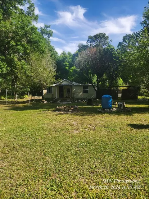 7629 W Citruswood Dr, Dunnellon, FL 34433