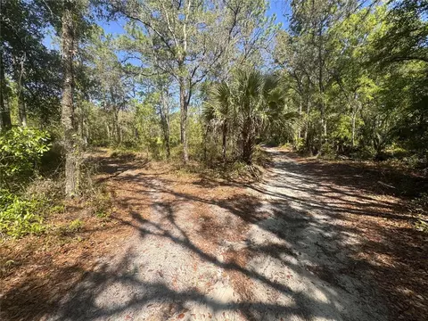 7541 W Vineyard, Homosassa, FL 34448