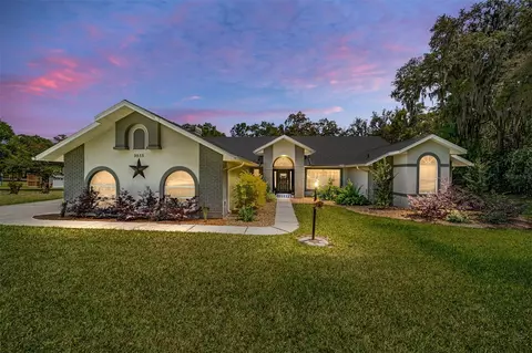 9855 SW 206th Court Rd, Dunnellon, FL 34431
