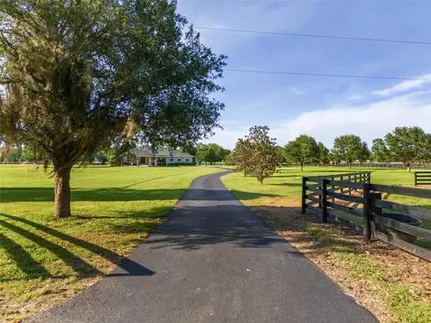 1335 NE 100 St, Ocala, FL 34479