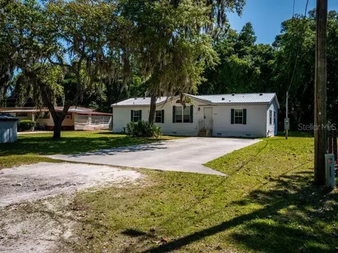 15145 NE 146th Ct, Fort Mc Coy, FL 32134
