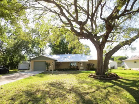 2050 SE 175th Ter, Silver Springs, FL 34488