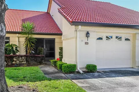 2040 Forest Dr, Inverness, FL 34453