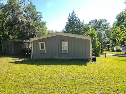 3865 W Sullivan St, Dunnellon, FL 34433