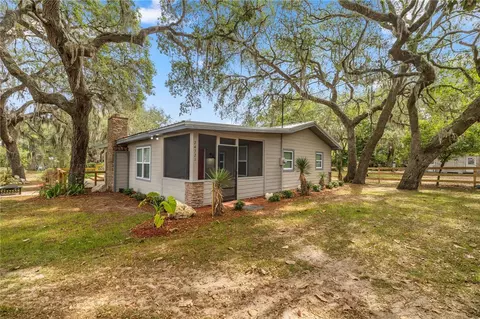 24721 NE 135th Ln, Fort Mc Coy, FL 32134