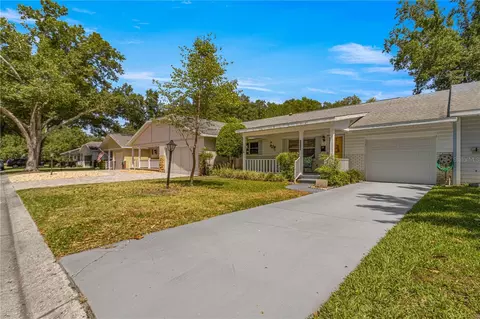 8653 SW 96th St #E, Ocala, FL 34481