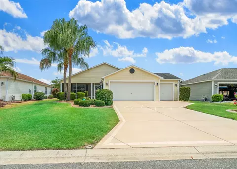 3487 Boardroom Trl, The Villages, FL 32163