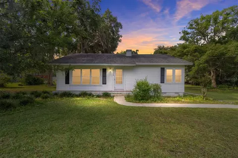 6120 Avenue G, Mcintosh, FL 32664