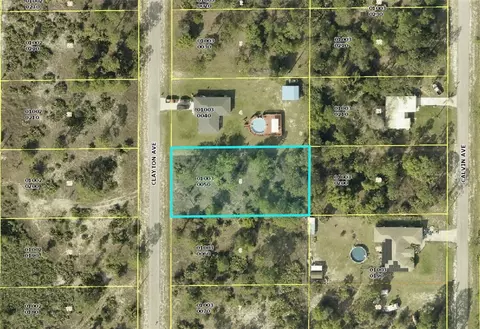 1218 Clayton Ave, Lehigh Acres, FL 33972