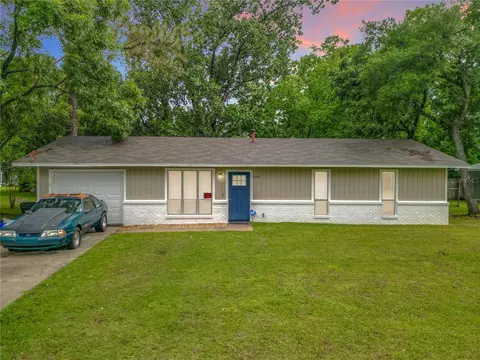 2840 NW 67 Pl, Gainesville, FL 32653