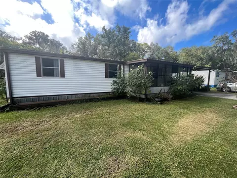 1663 Cr 434, Lake Panasoffkee, FL 33538
