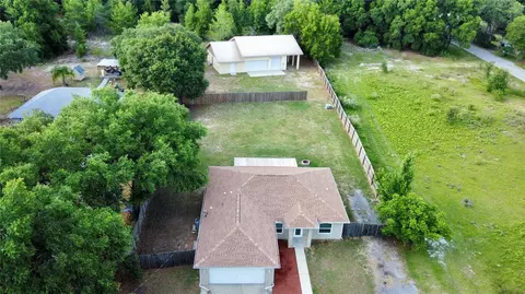 16911 SE 63rd Ln, Ocklawaha, FL 32179