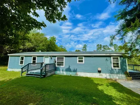 4560 SW 266th St, Newberry, FL 32669