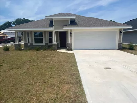 25086 SW 24th Pl, Newberry, FL 32669