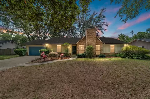 100 NE 52nd Ct, Ocala, FL 34470