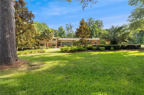 10910 NW 9th Pl, Gainesville, FL 32606