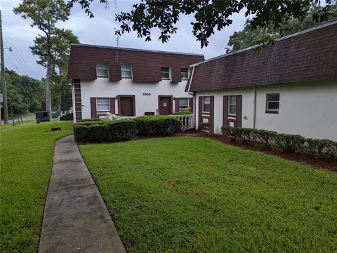 2550 SE 15th Ave #D, Ocala, FL 34471