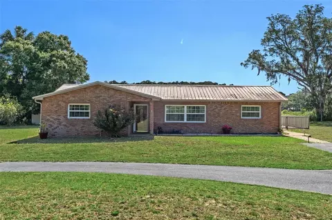 49 S Poinsettia Ter, Crystal River, FL 34429