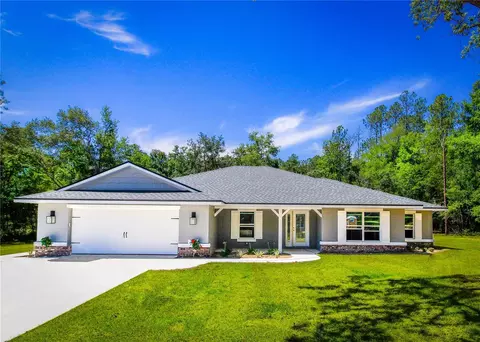 232 E Falcon St, Dunnellon, FL 34434