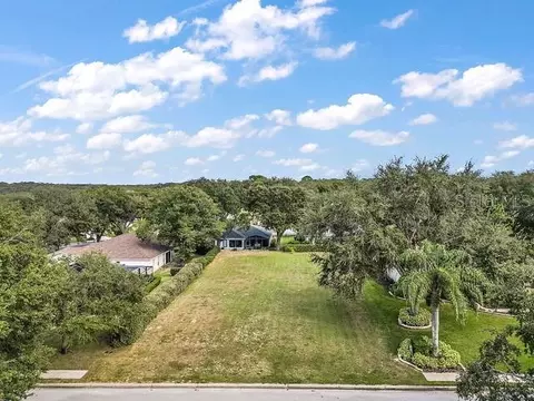 39926 Sunbeam Way, Lady Lake, FL 32159