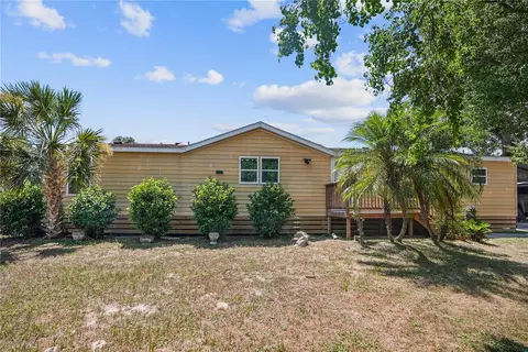 17678 SE 132nd Ct, Weirsdale, FL 32195
