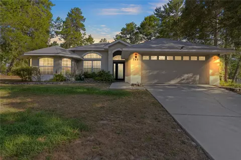 745 Marion Oaks Ln, Ocala, FL 34473