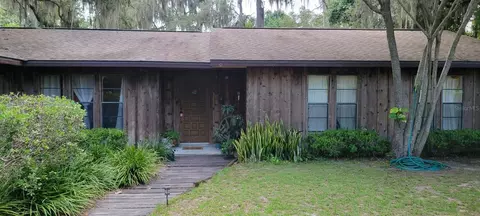 14491 SE 144th St, Weirsdale, FL 32195