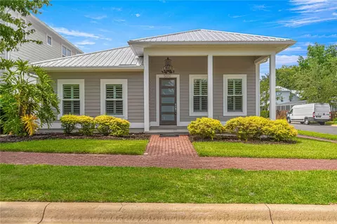 5010 NW 11th Pl, Gainesville, FL 32605