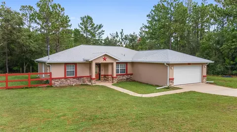 8175 N Voyager Dr, Citrus Springs, FL 34433