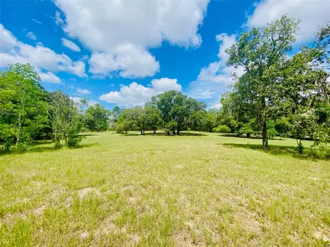 5660 W Knoxville Ln, Dunnellon, FL 34433