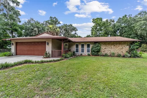 3735 NW 125th Ln, Reddick, FL 32686