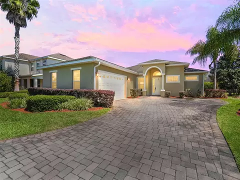 5016 Neptune Cir, Oxford, FL 34484