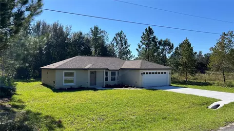 24 Sequoia Drive Ln, Ocklawaha, FL 32179